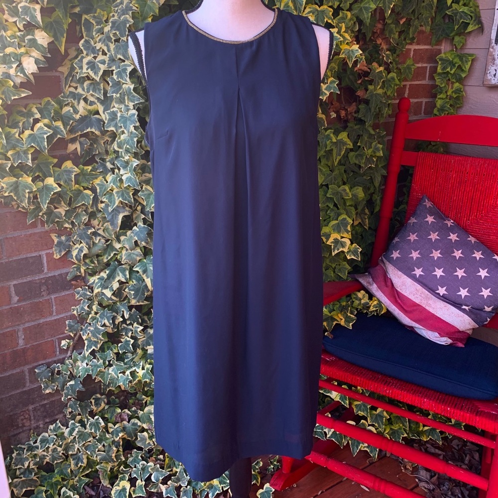 🧡50% off bundles! H&M Sleeveless Mid Length Dress